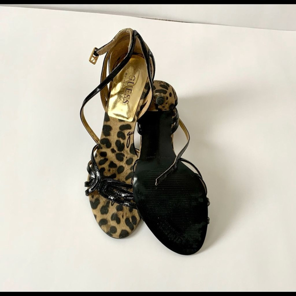 Super sexy Guess high heel sandals size 6.5 Animal print - Picture 4 of 9